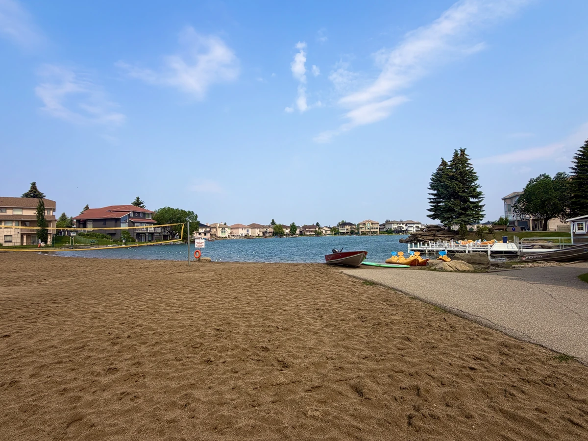 Coral Springs Lake &mdash; Coral Springs, Calgary